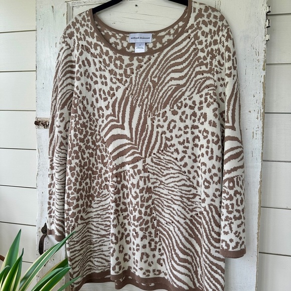 ALFRED DUNNER, WOMENS, ANIMAL PRINT, PULLOVER SWEATER. SIZE S - Picture 4 of 10